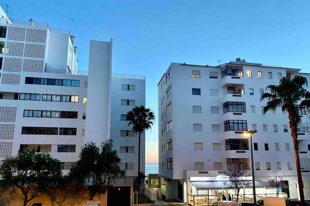 קווארטיירה Luxury Modern Beach Apartment מראה חיצוני תמונה