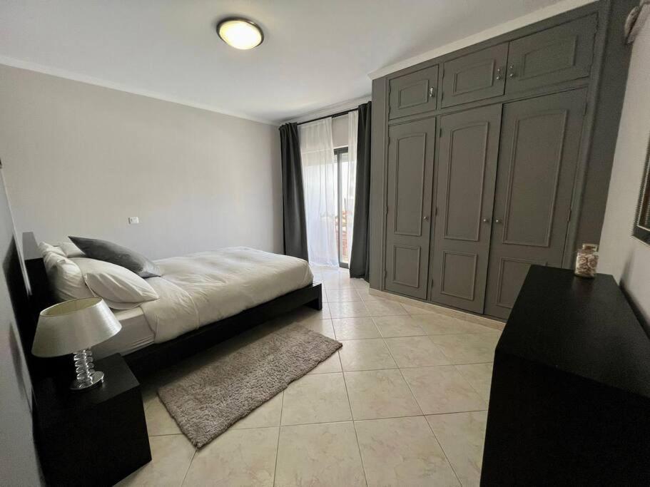 קווארטיירה Luxury Modern Beach Apartment מראה חיצוני תמונה